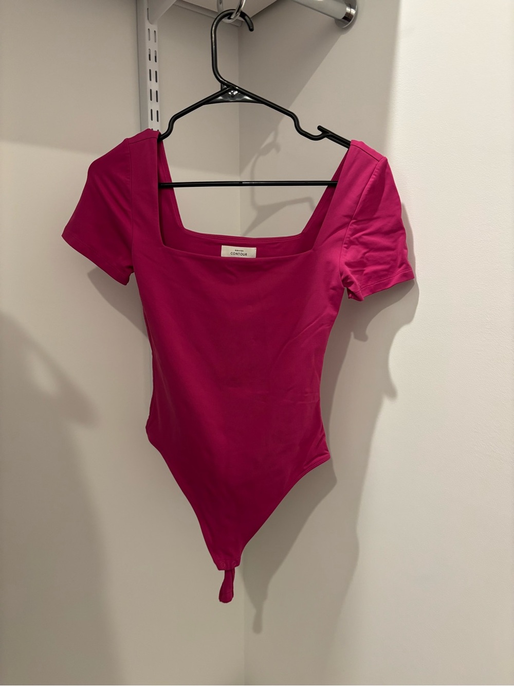 Aritzia Fuchsia Square Neck Short-Sleeve Bodysuit
